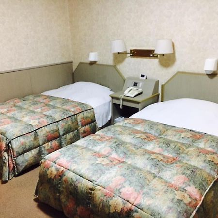 Hotel Nobeoka Hills Bagian luar foto